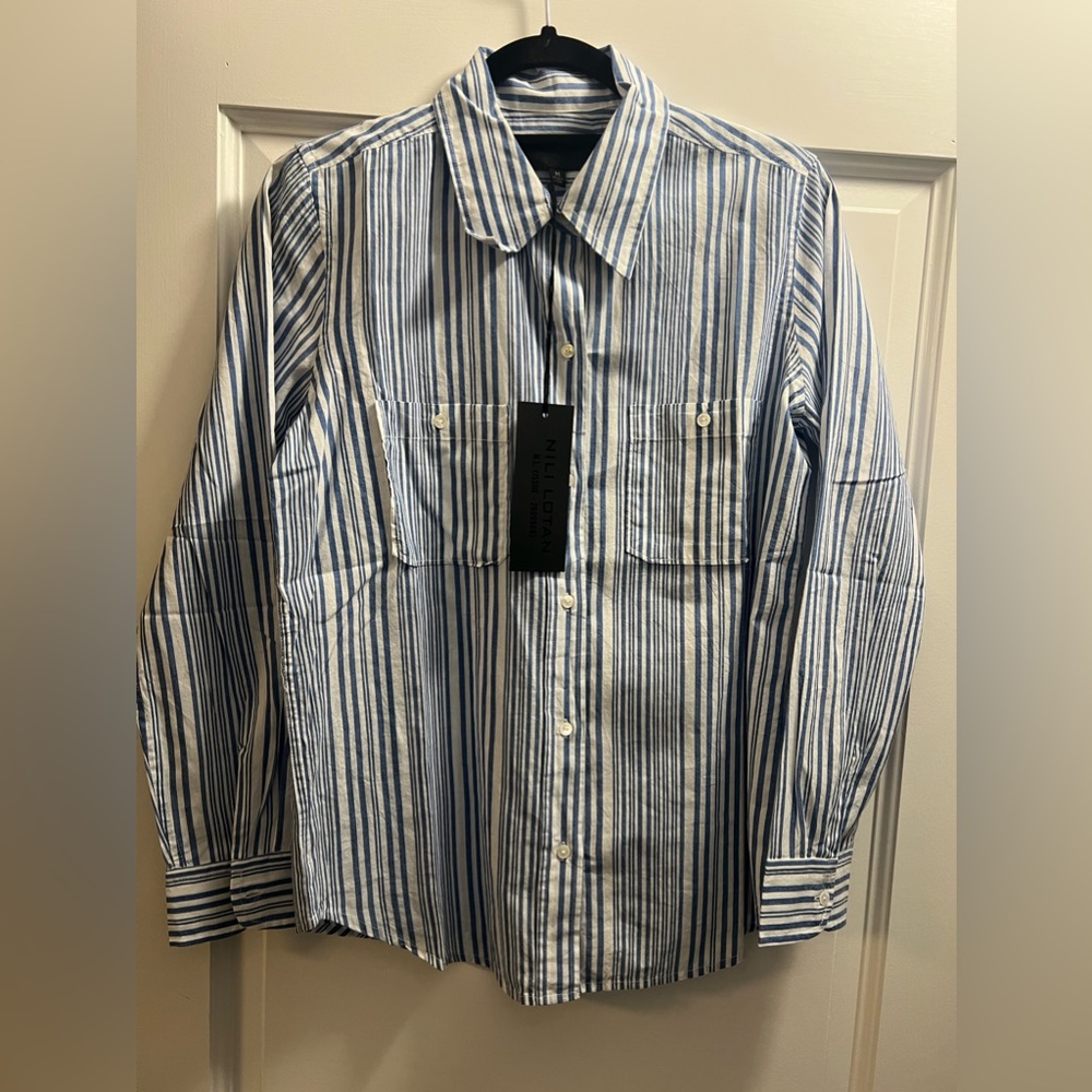 BNWT Nili Lotan white and blue striped button-down shirt. Size M but fits like S